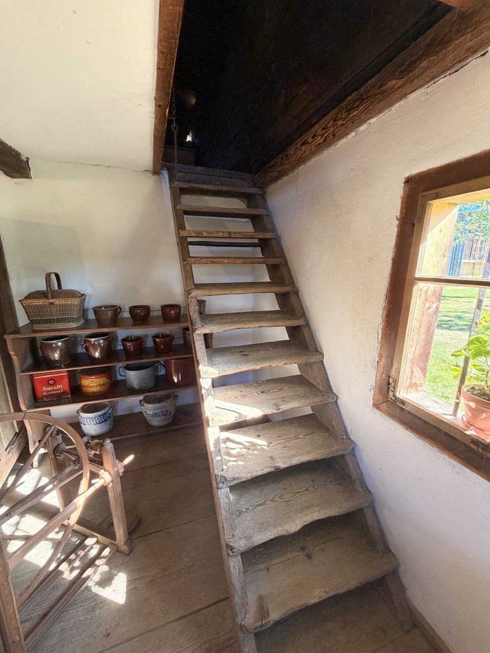 Kappl-Hof im Freilichtmuseum Finsterau mit historischen Gebäudedetails